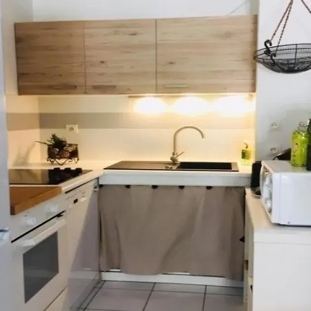 Apartamento Sete, 2 Pieces, 6 Personnes - Fr-1-472a-31 Sète